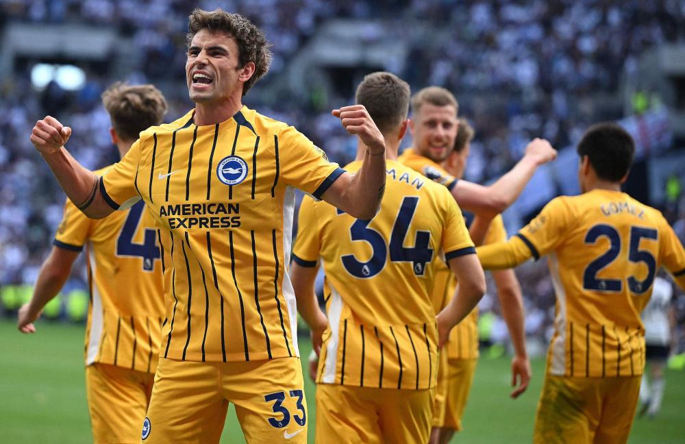 每体：若接受手术奥尔莫要缺阵4个月，因此巴萨选择保守治疗