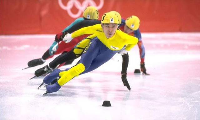 萨利巴复出对手教练下课，阿森纳赛前现变动